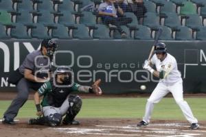 BÉISBOL . PERICOS VS LEONES