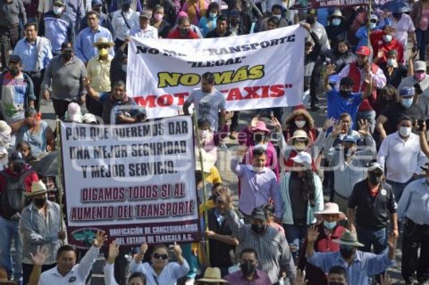 TLAXCALA . MANIFESTACIÓN TRANSPORTISTAS