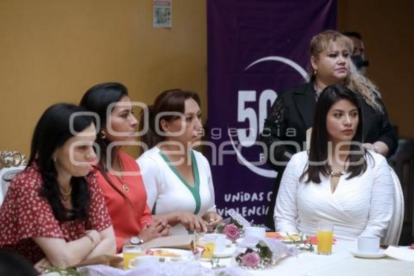 COLECTIVO MUJERES 50+1