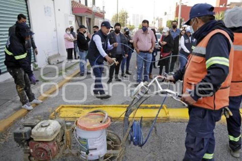 EDMUNDO TLATEHUI . CAMINATA CON RUMBO