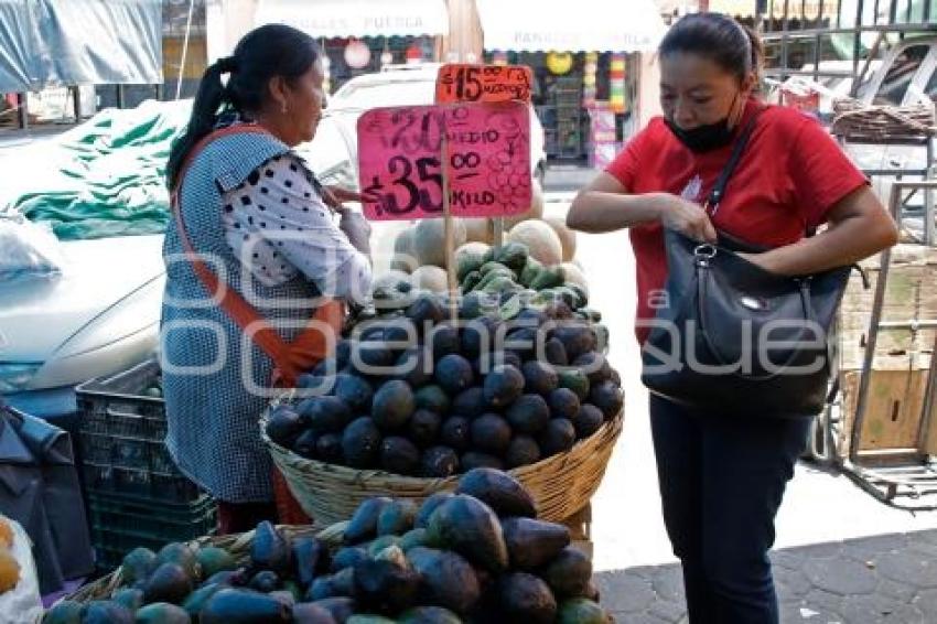 ECONOMÍA . PRECIO AGUACATE