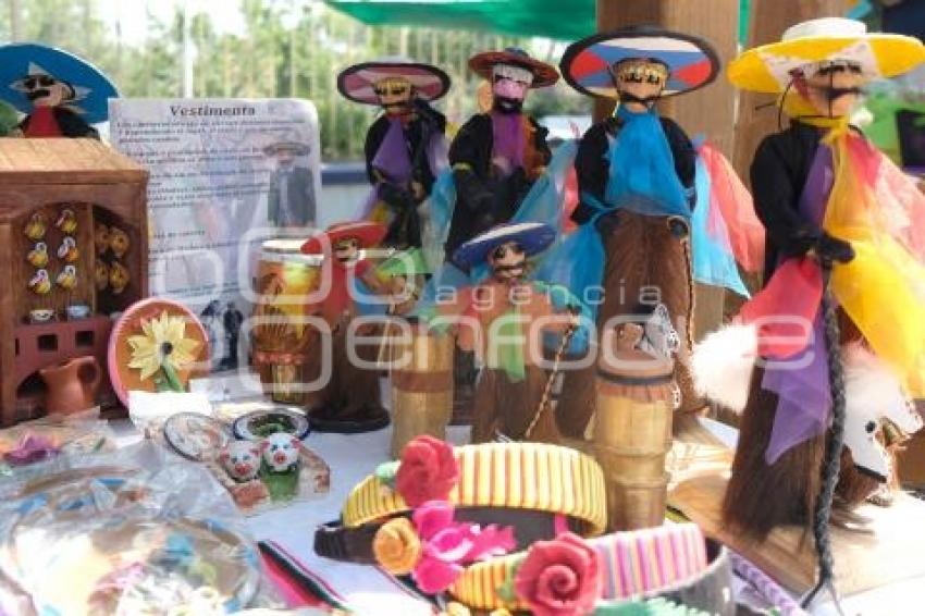 TLAXCALA . TIANGUIS TURÍSTICO