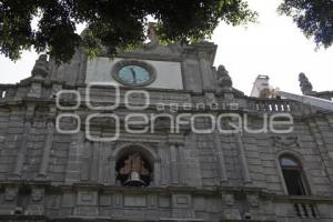 PALACIO MUNICIPAL . MANTENIMIENTO RELOJ