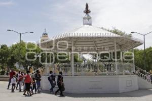 ACATLÁN . KIOSCO