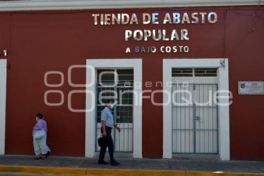 ATLIXCO . TIENDA DE ABASTO POPULAR