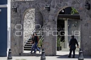 PARQUE CIRINEO . RETIRO DE PUERTAS