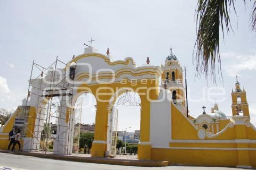 ACATLÁN . IGLESIA