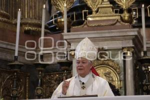 CATEDRAL . MISA