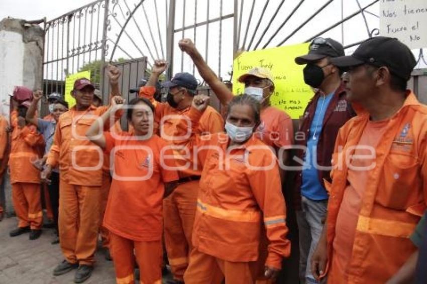 ACATLÁN . PROTESTA SERVICIO DE LIMPIA