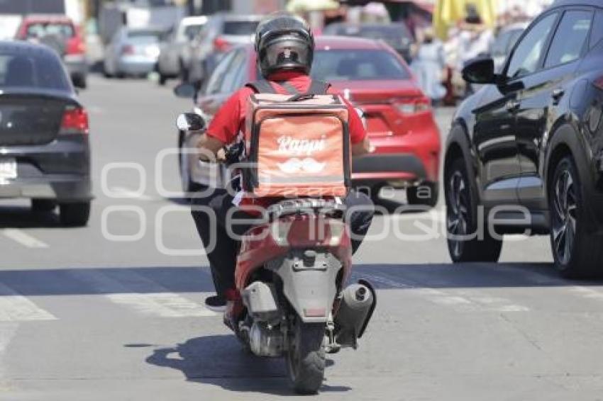 SEGURIDAD . REGULACIÓN DE MOTOCICLETAS