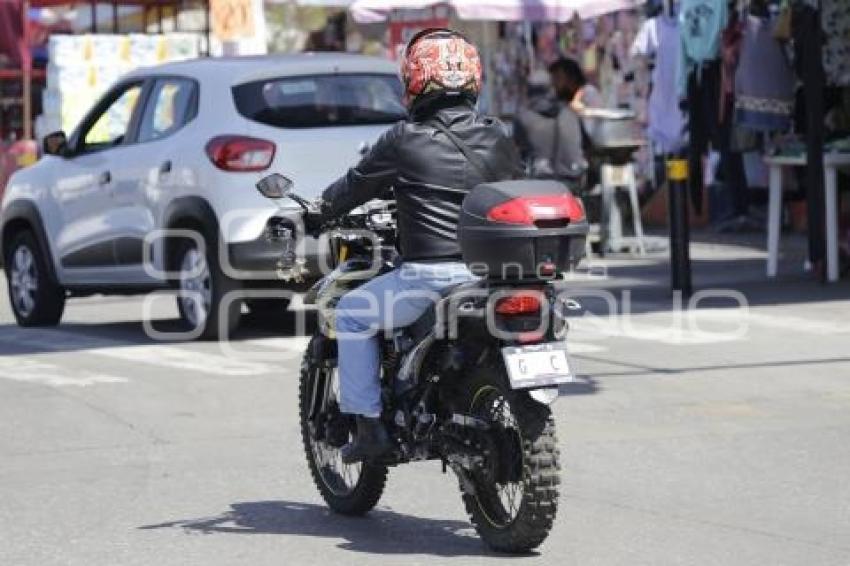 SEGURIDAD . REGULACIÓN DE MOTOCICLETAS