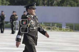 XXV ZONA MILITAR . COMANDANTE