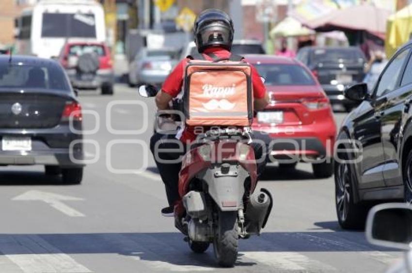 SEGURIDAD . REGULACIÓN DE MOTOCICLETAS