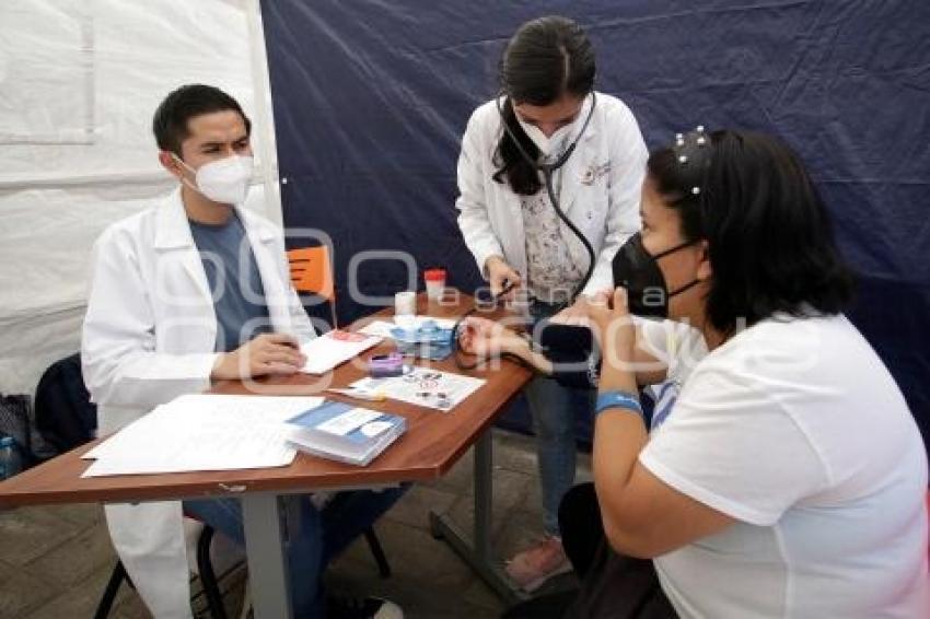 CRUZ ROJA . JORNADAS MÉDICAS GRATUITAS