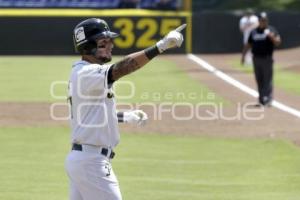 BEISBOL . PERICOS VS RIELEROS