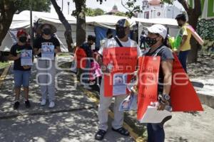 VOLANTEO PAREJA DESAPARECIDA