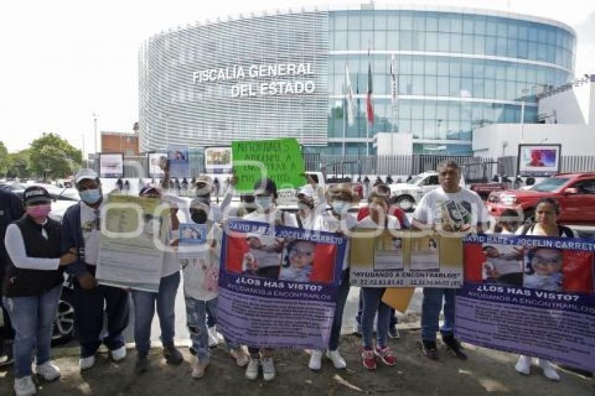 MANIFESTACIÓN PAREJA DESAPARECIDA