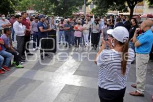 PARQUÍMETROS . VECINOS EL CARMEN