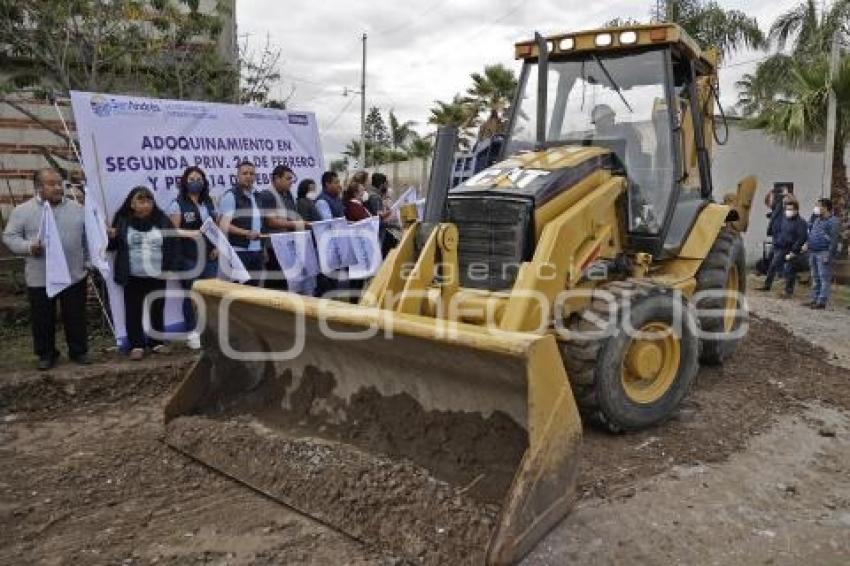 SAN ANDRÉS CHOLULA . ADOQUINAMIENTO