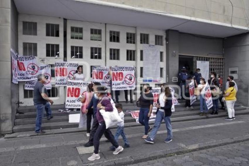 MANIFESTACIÓN PARQUÍMETROS