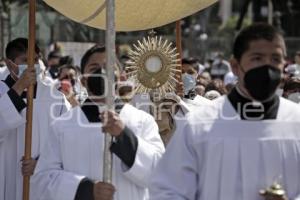 RELIGIÓN . CORPUS CHRISTI