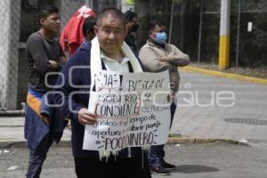 MANIFESTACIÓN . DUEÑOS BAÑOS PÚBLICOS