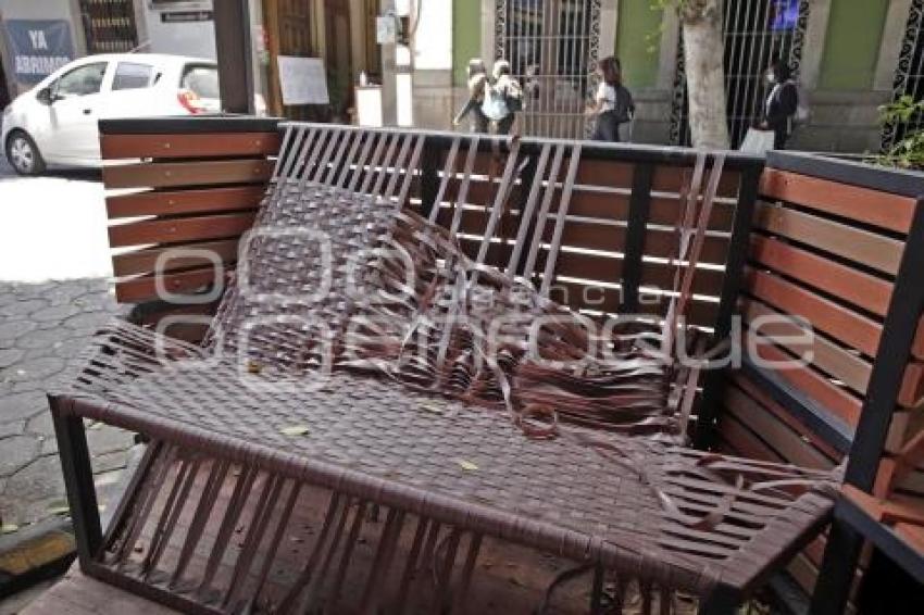 PARKLET VANDALIZADO