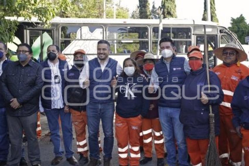 AYUNTAMIENTO . JORNADA DE LIMPIEZA