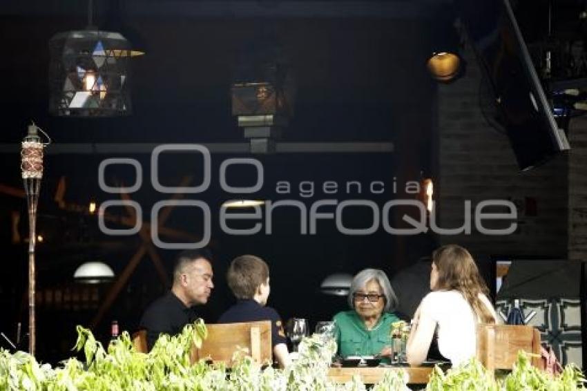 DÍA DEL PADRE . RESTAURANTES