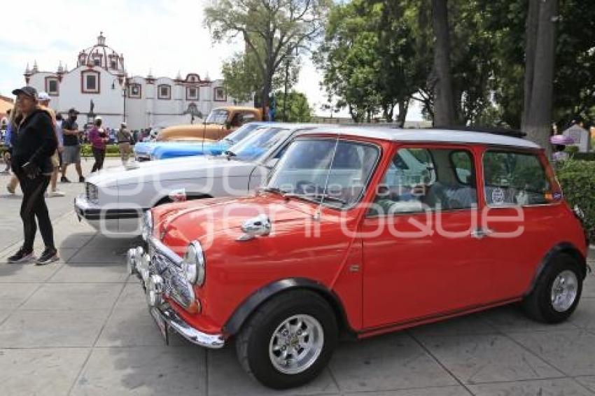 SAN PEDRO CHOLULA . AUTOS ANTIGUOS