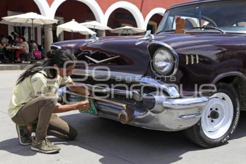 SAN PEDRO CHOLULA . AUTOS ANTIGUOS