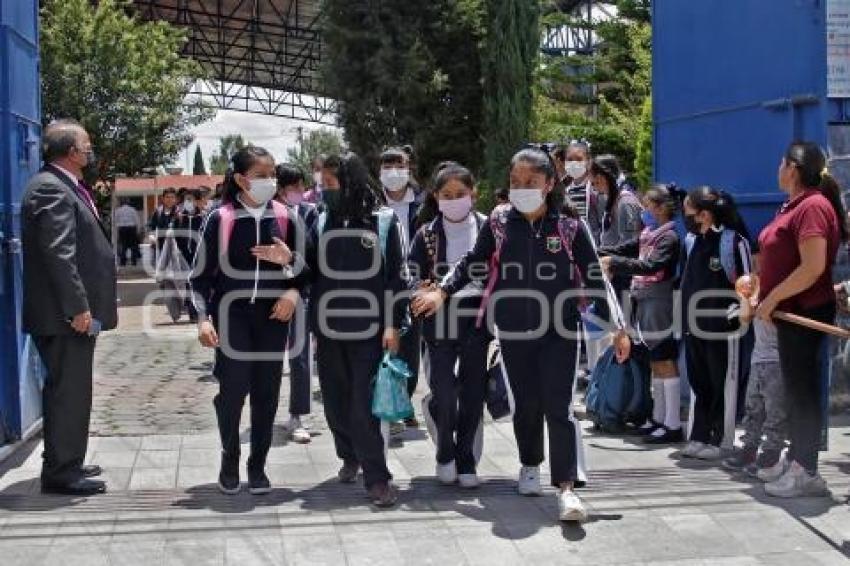 SAN ANDRÉS CHOLULA . SALIDA DE CLASES