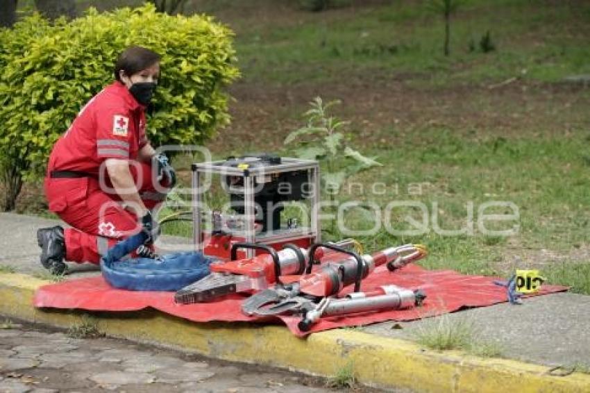 CRUZ ROJA . DEMOSTRACIÓN SOCORRISTAS