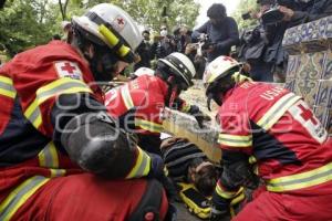 CRUZ ROJA . DEMOSTRACIÓN SOCORRISTAS