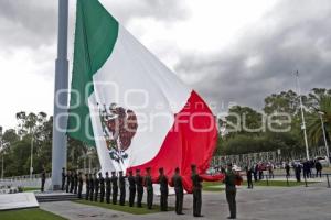 INAUGURACIÓN BANDERA MONUMENTAL