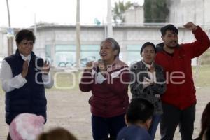 AYUNTAMIENTO . ENTREGA DE ESCRITURAS