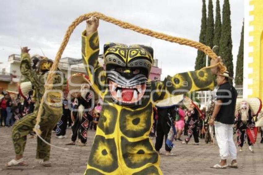 ACATLÁN . TECUANES