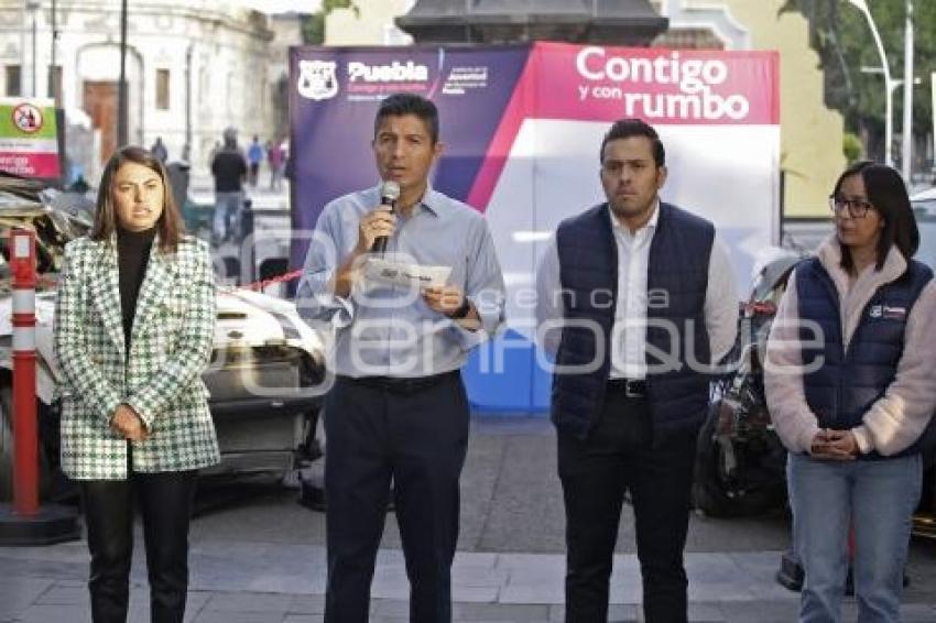 AYUNTAMIENTO . CONDUCE CON RUMBO