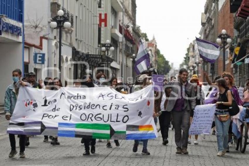 MARCHA ASEXUAL