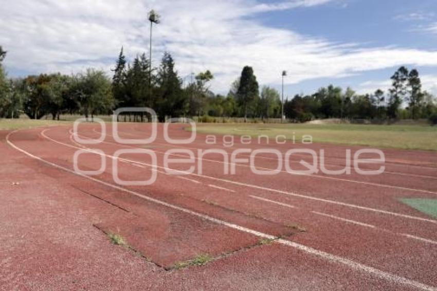 PARQUE ECOLÓGICO . SUSPENSIÓN