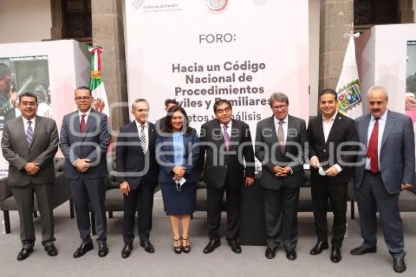 FORO HACIA UN CÓDIGO NACIONAL