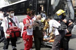 SEGURIDAD . CHOQUE METROBUS