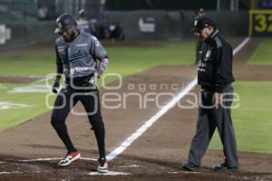 BÉISBOL . PERICOS VS MARIACHIS