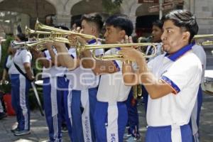 DOMINGOS PRESENTACIÓN MUSICAL