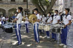 DOMINGOS PRESENTACIÓN MUSICAL