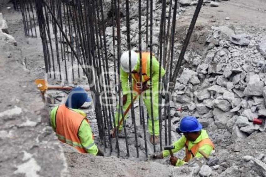 TLAXCALA . RECONSTRUCCIÓN PUENTE