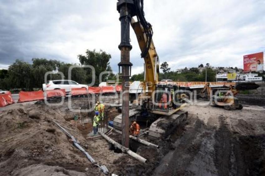 TLAXCALA . RECONSTRUCCIÓN PUENTE