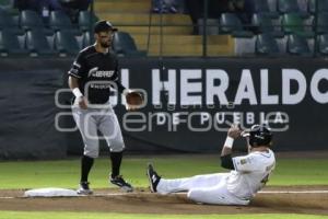 BÉISBOL . PERICOS VS GUERREROS