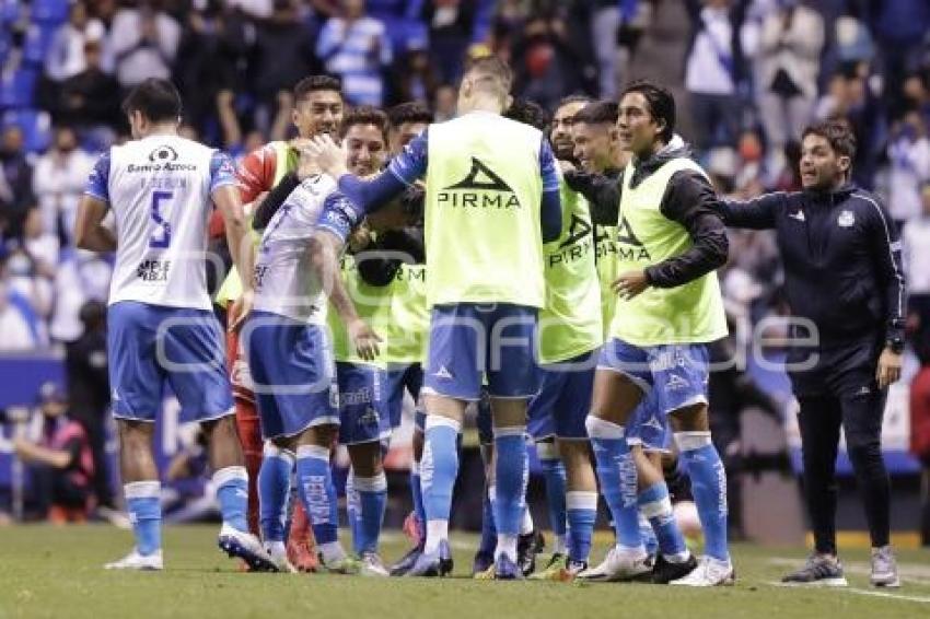 FÚTBOL . CLUB PUEBLA VS SANTOS