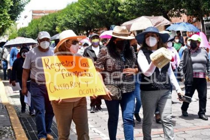 TLAXCALA . PROTESTA JUBILADOS